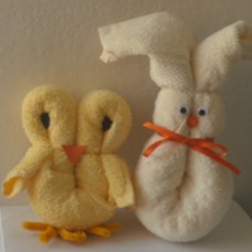 Piščanček in zajček iz brisače