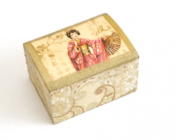 škatlica gejša - 