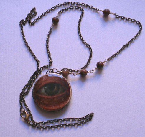 Umetniški medaljon Oko - 