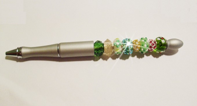 kemični svinčnik s pandora perlami - 