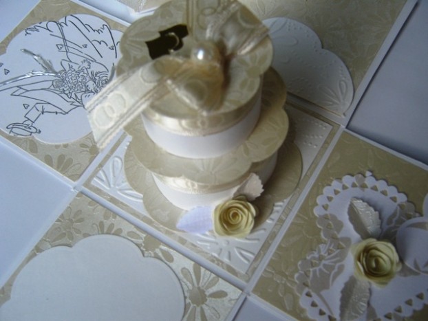 Čestitka škatlica poročna torta - 